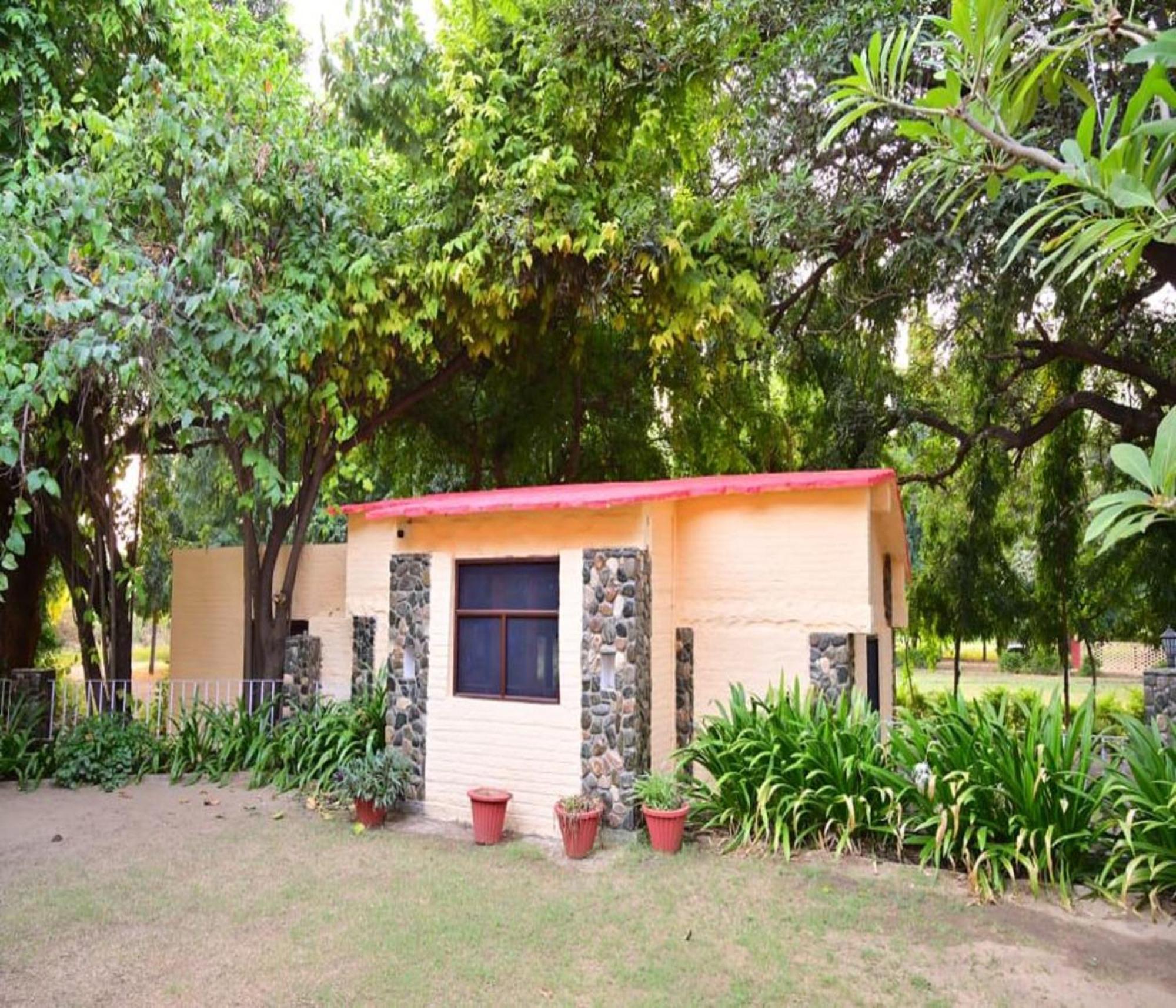 Leopard'S Lair Jungle Lodge Bisalpur Luaran gambar