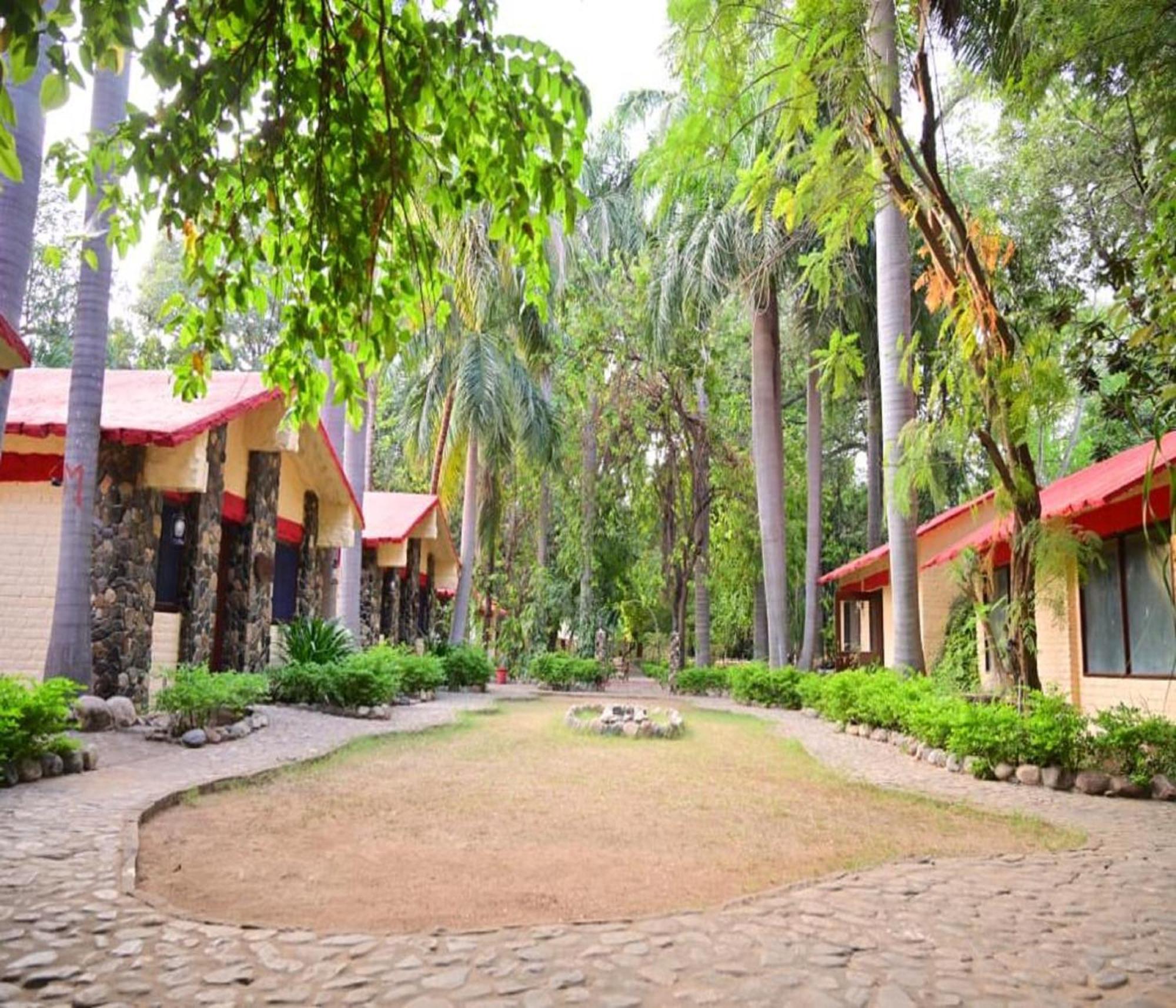 Leopard'S Lair Jungle Lodge Bisalpur Luaran gambar